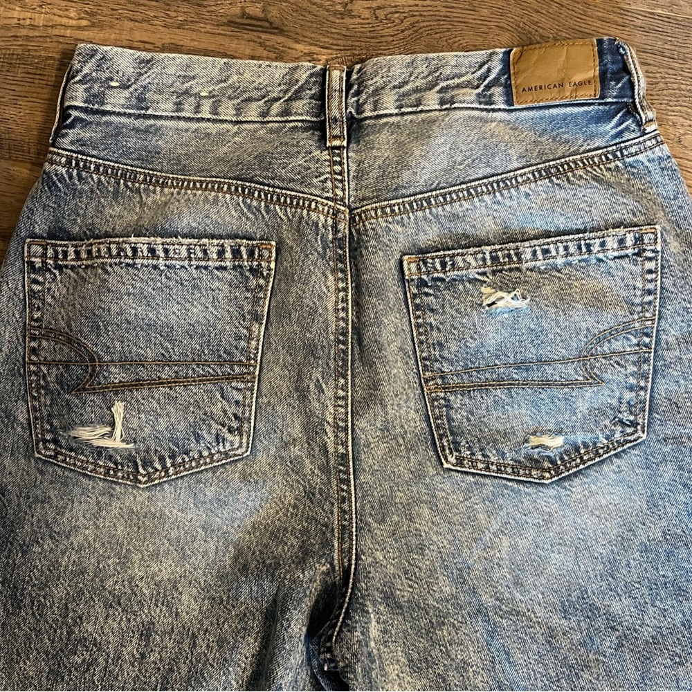 American Eagle Curvy mom jeans